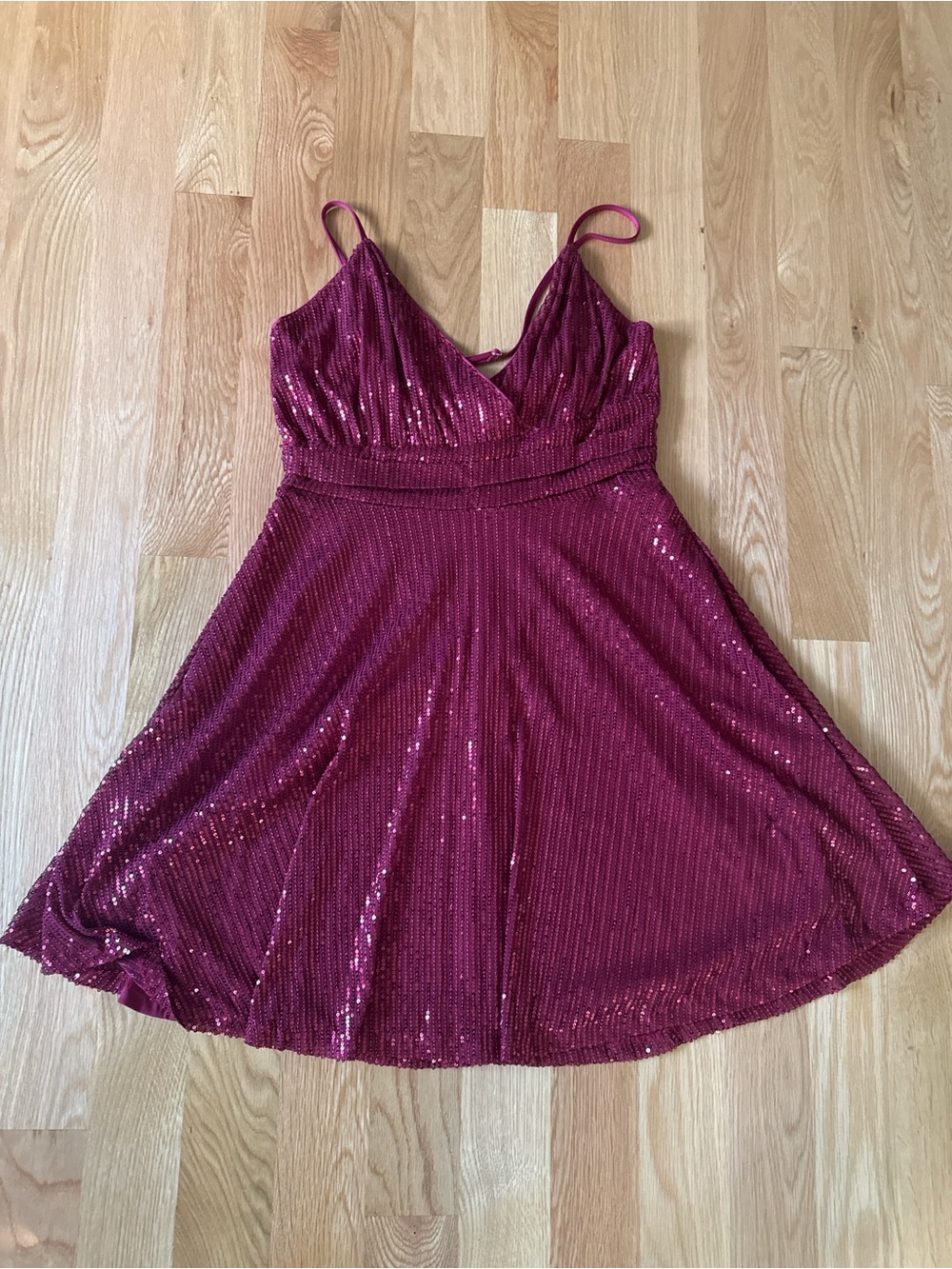 D&M Burgundy Sequin Fit & Flare Party Dress XL NWT Cocktail Holiday Dress - Picture 2 of 6